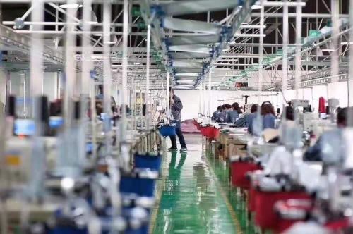 1秒設(shè)計(jì)7天成衣星域智能是如何做到的